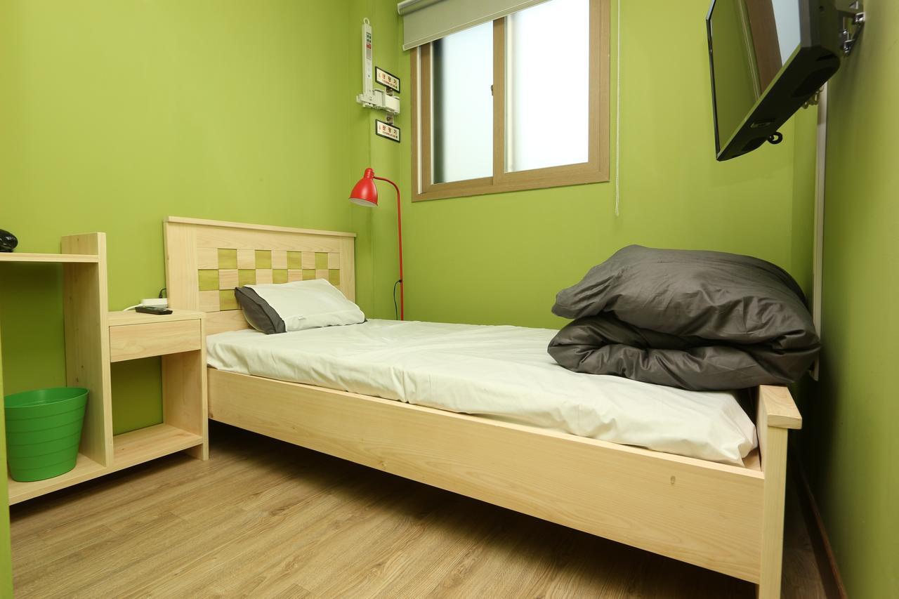 Daegu Midtown Hostel Esterno foto