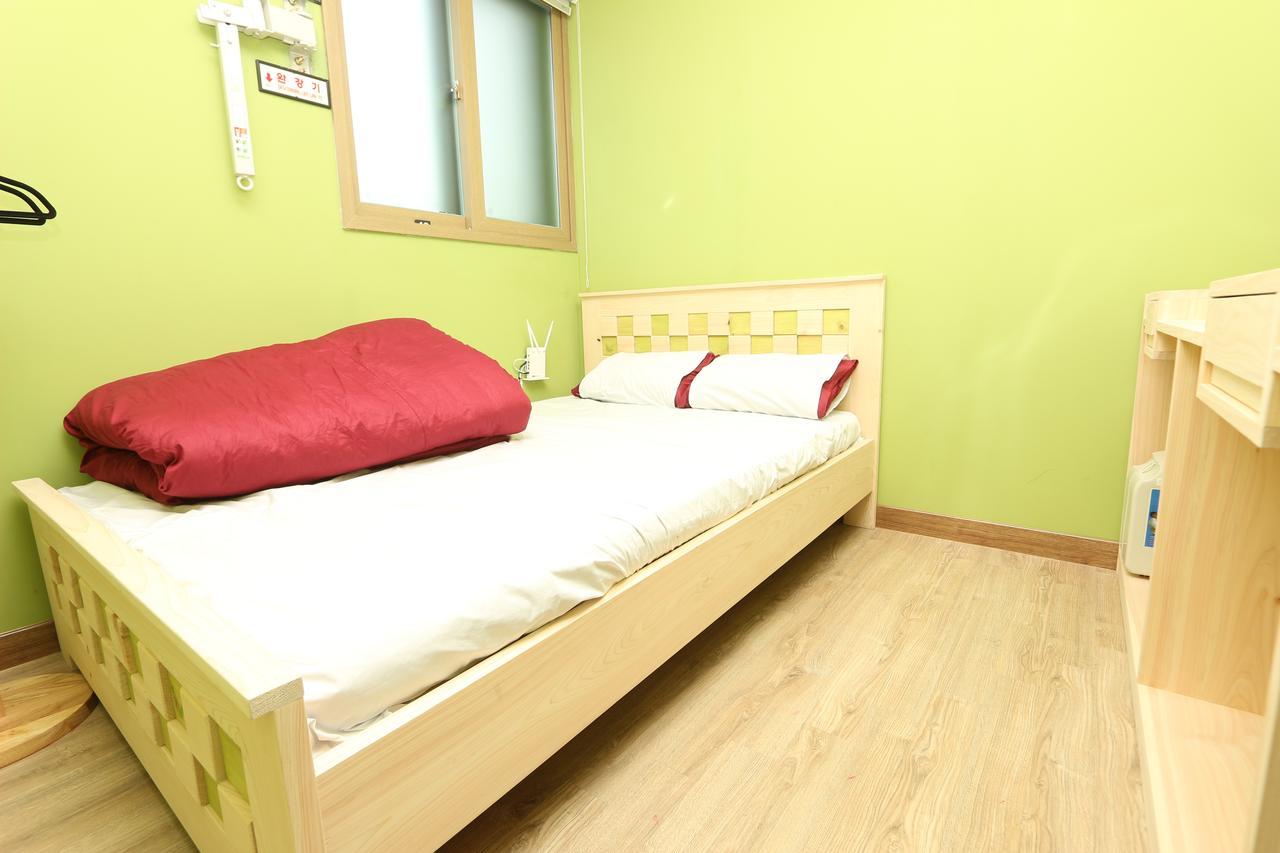 Daegu Midtown Hostel Esterno foto