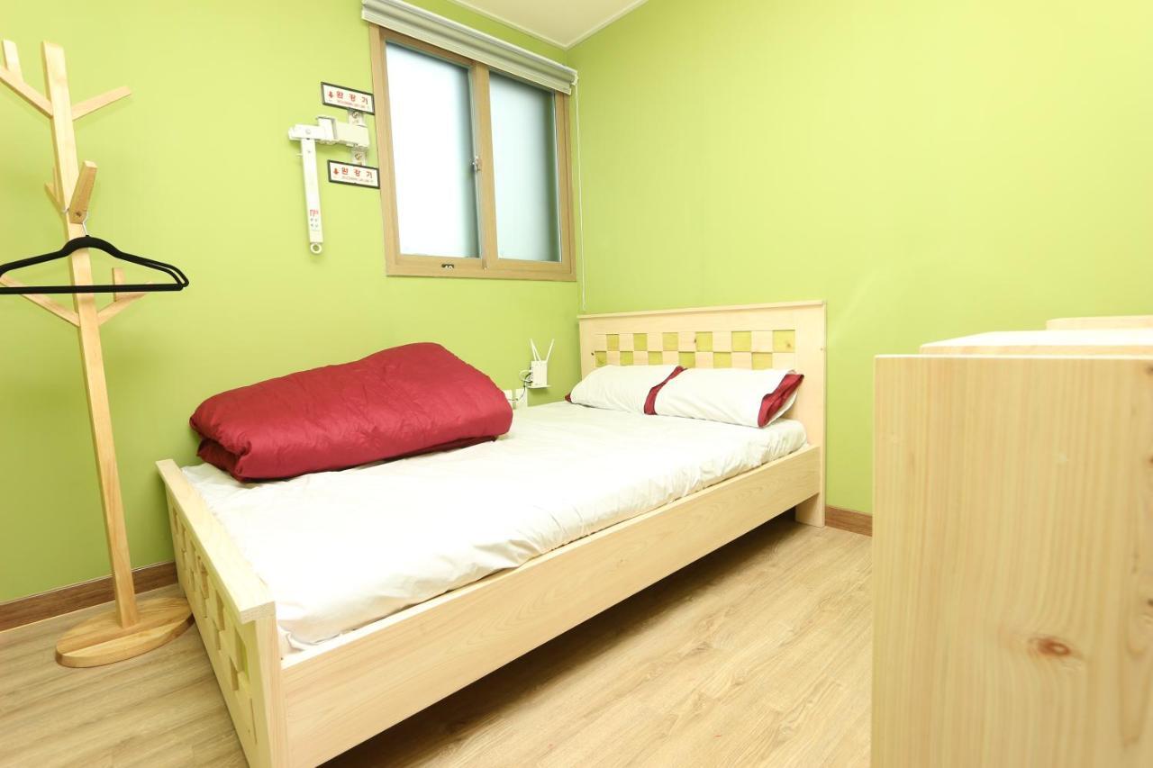 Daegu Midtown Hostel Esterno foto